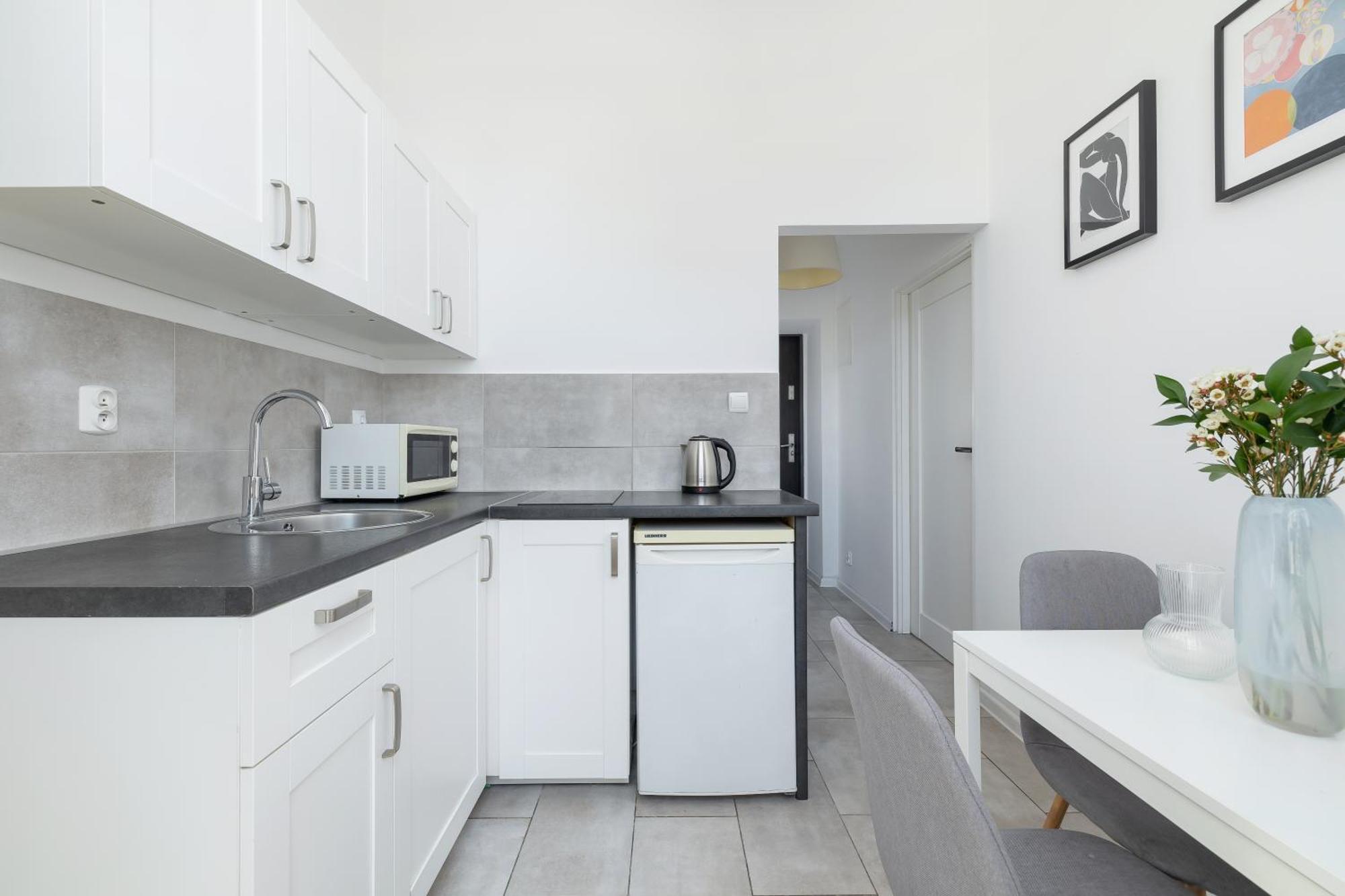 2-Bedroom Apartment - Dluga 65 Krakau Buitenkant foto