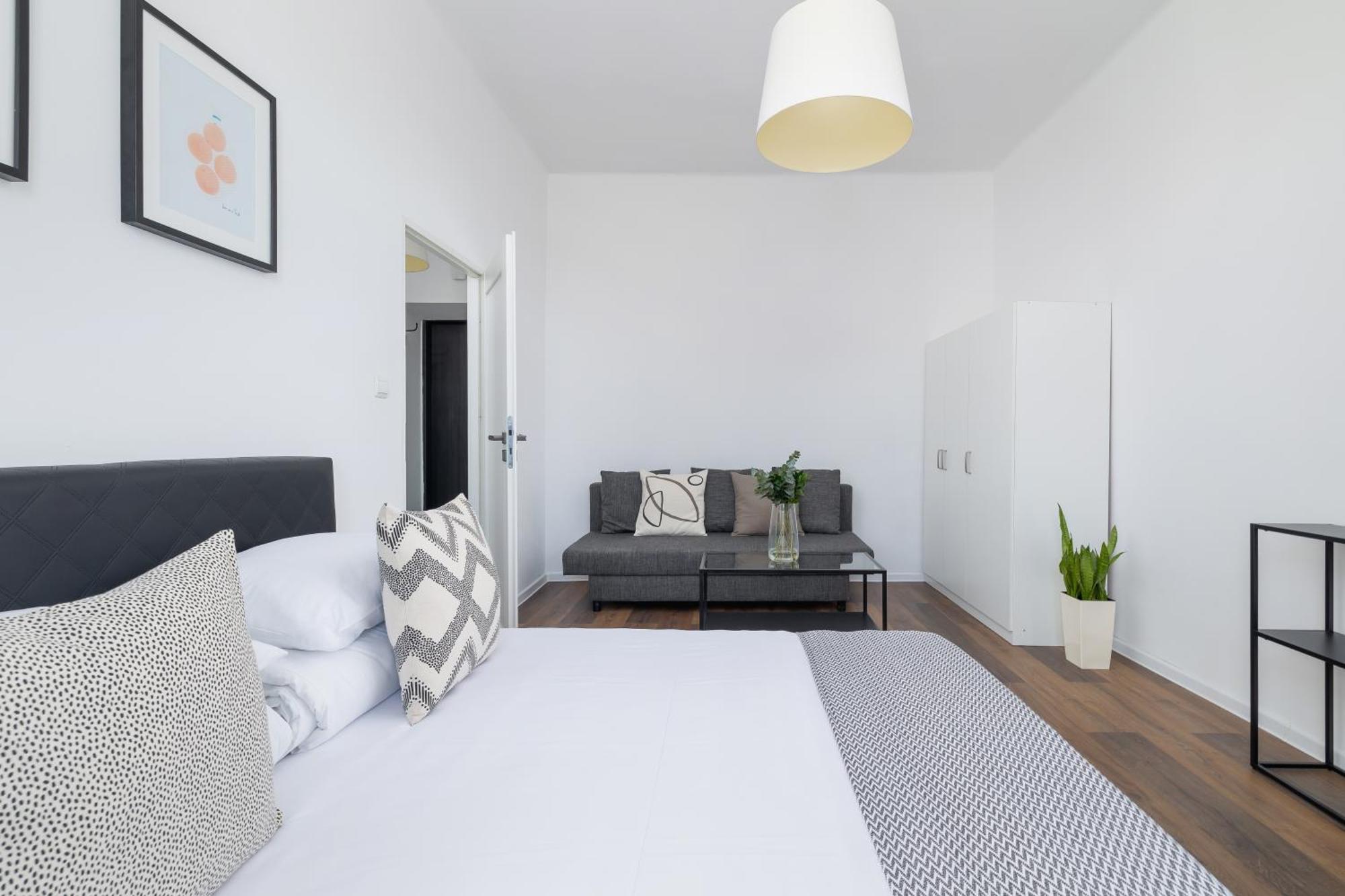 2-Bedroom Apartment - Dluga 65 Krakau Buitenkant foto